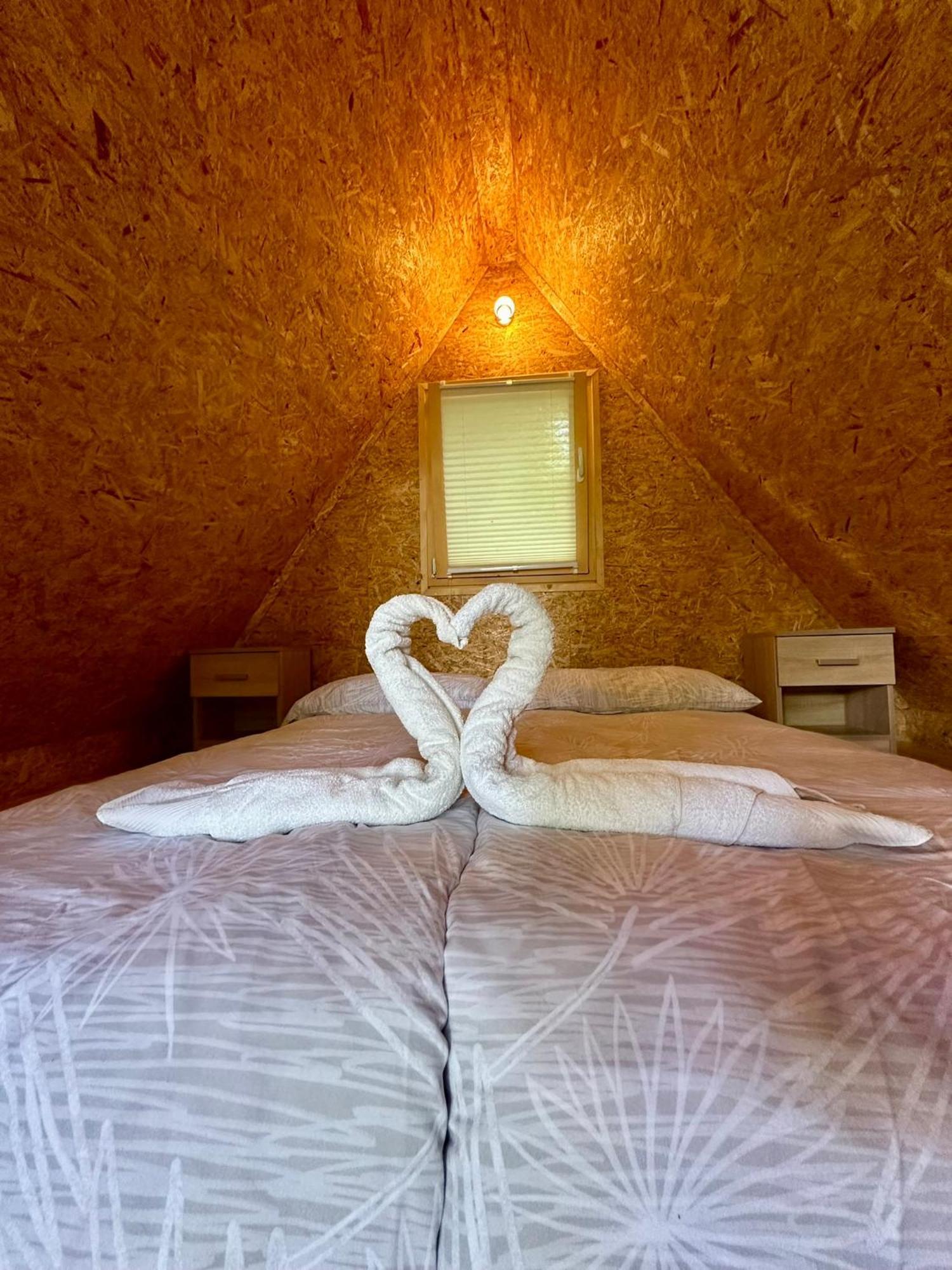 Glamping Krn Hotel Kobarid Eksteriør billede